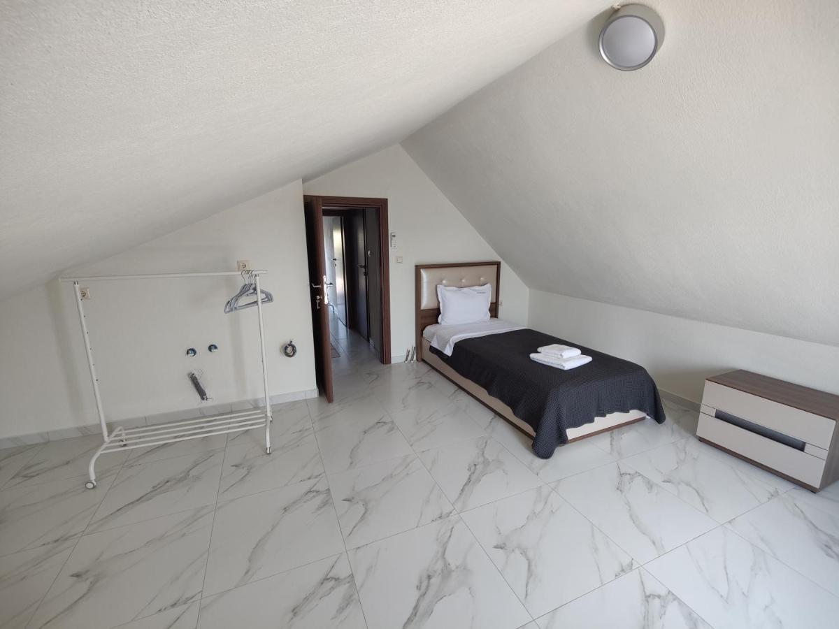Villa Cassiopeia Никити Экстерьер фото
